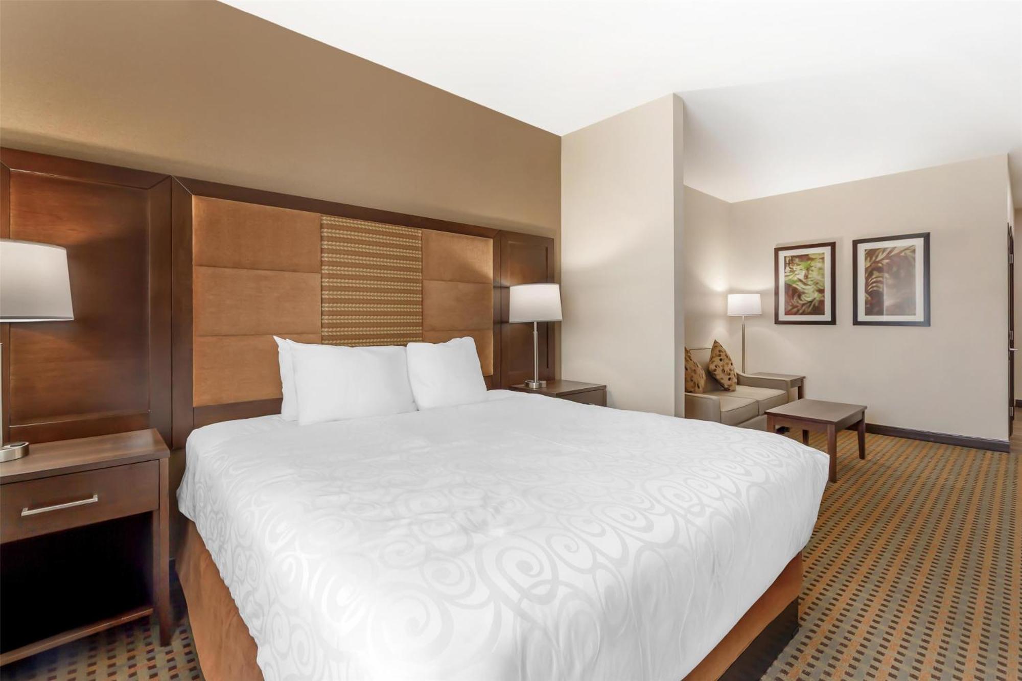 Best Western Plus Hinton Inn & Suites Exterior foto